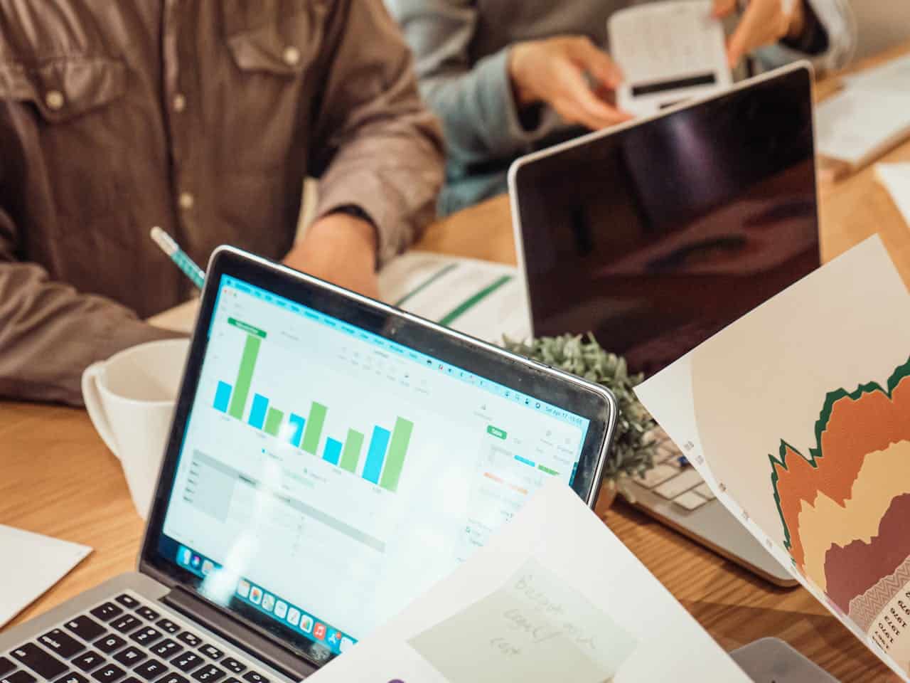 How Renting Office Equipment Saves Your Business Money